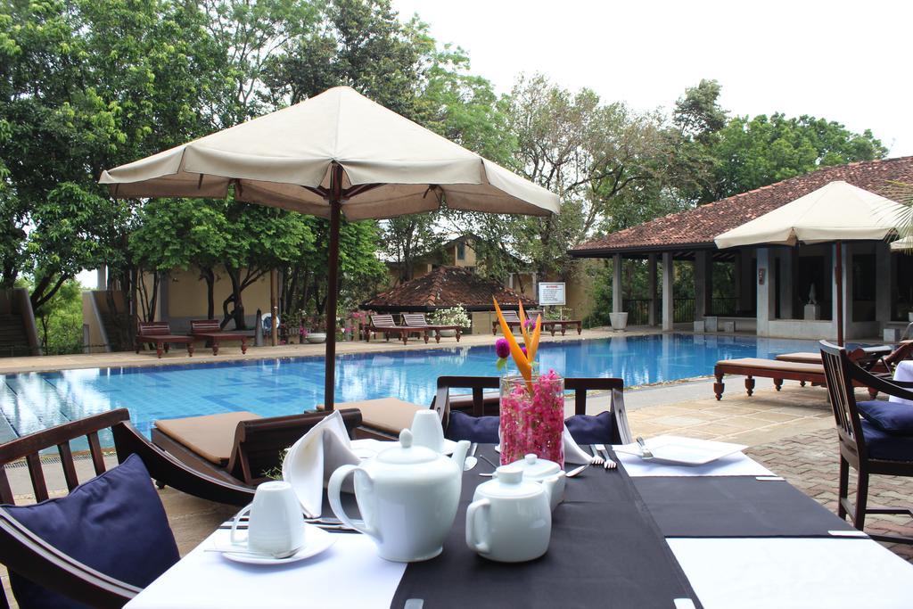 Lake Lodge Boutique Hotel Dambulla Buitenkant foto
