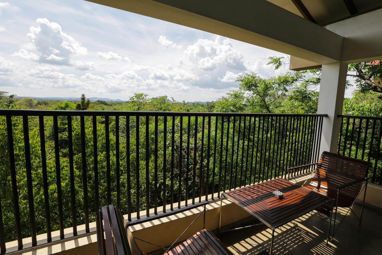 Lake Lodge Boutique Hotel Dambulla Buitenkant foto